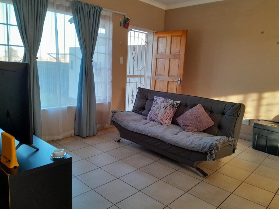 2 Bedroom Property for Sale in Kathu Northern Cape
